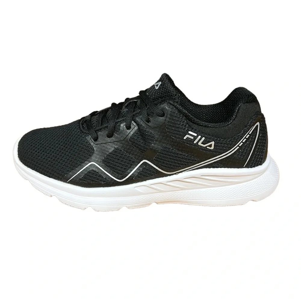 FILA Memory Foam Panorama 7 Women’s Running Walking Shoes Black White Size 9